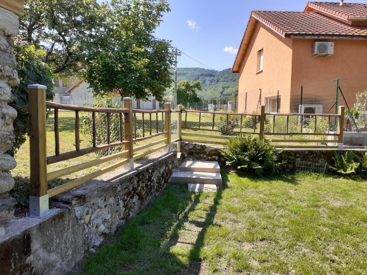 Les Copains D'Abord Villa Beaucroissant Kültér fotó