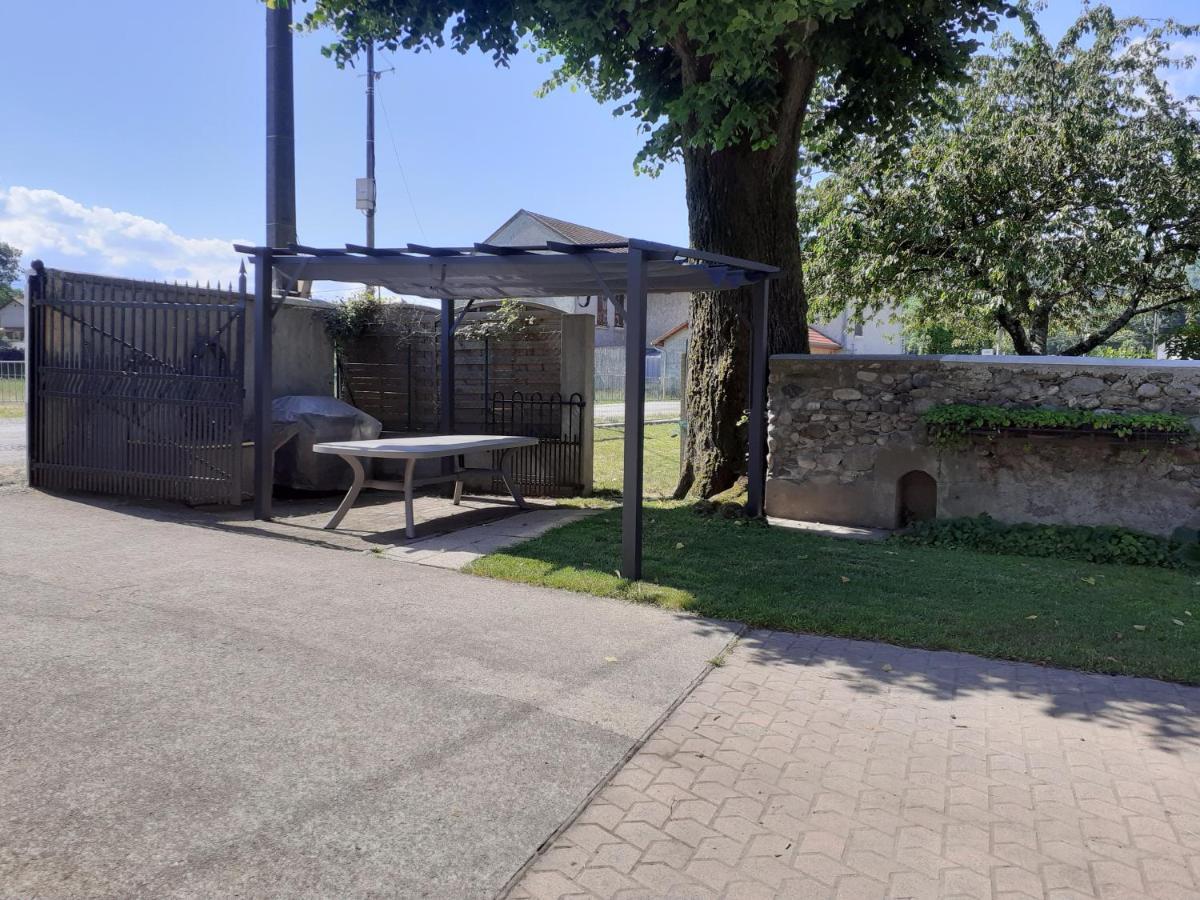 Les Copains D'Abord Villa Beaucroissant Kültér fotó