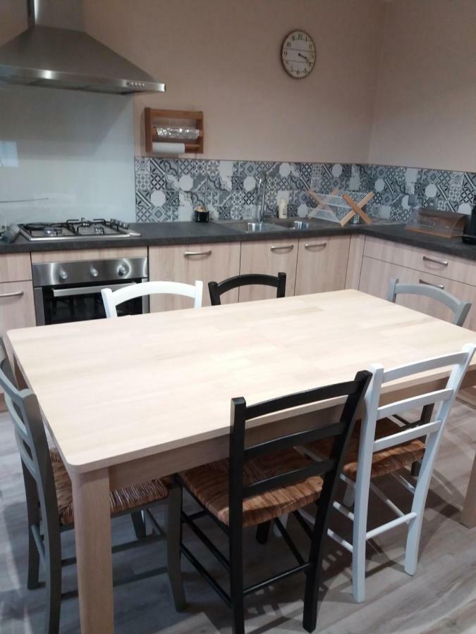Les Copains D'Abord Villa Beaucroissant Kültér fotó
